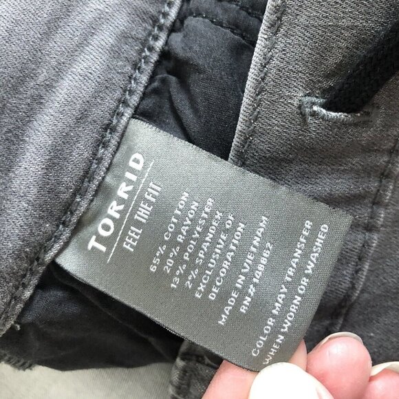 Torrid Crop Pull on Boyfriend Straight Gray/Black Stripe Jeans Plus size 4X NWT - Picture 11 of 12